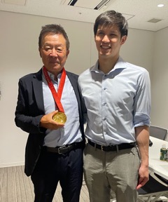 2506medalist02_400